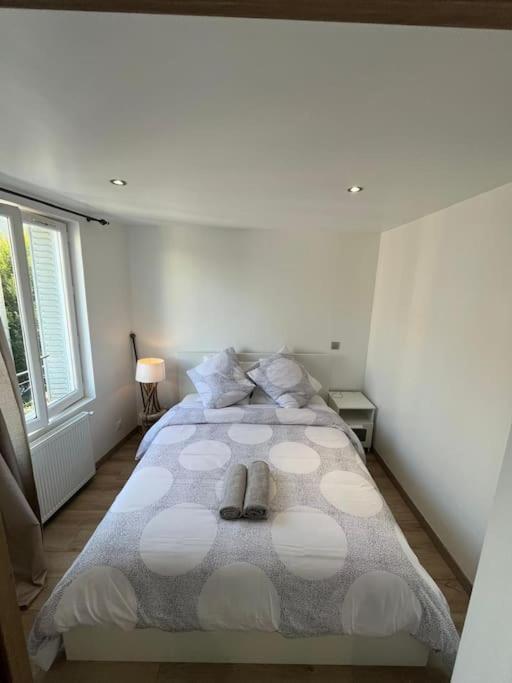 Appart 4 Personnes Proche Paris Tour Eiffel Meudon Extérieur photo